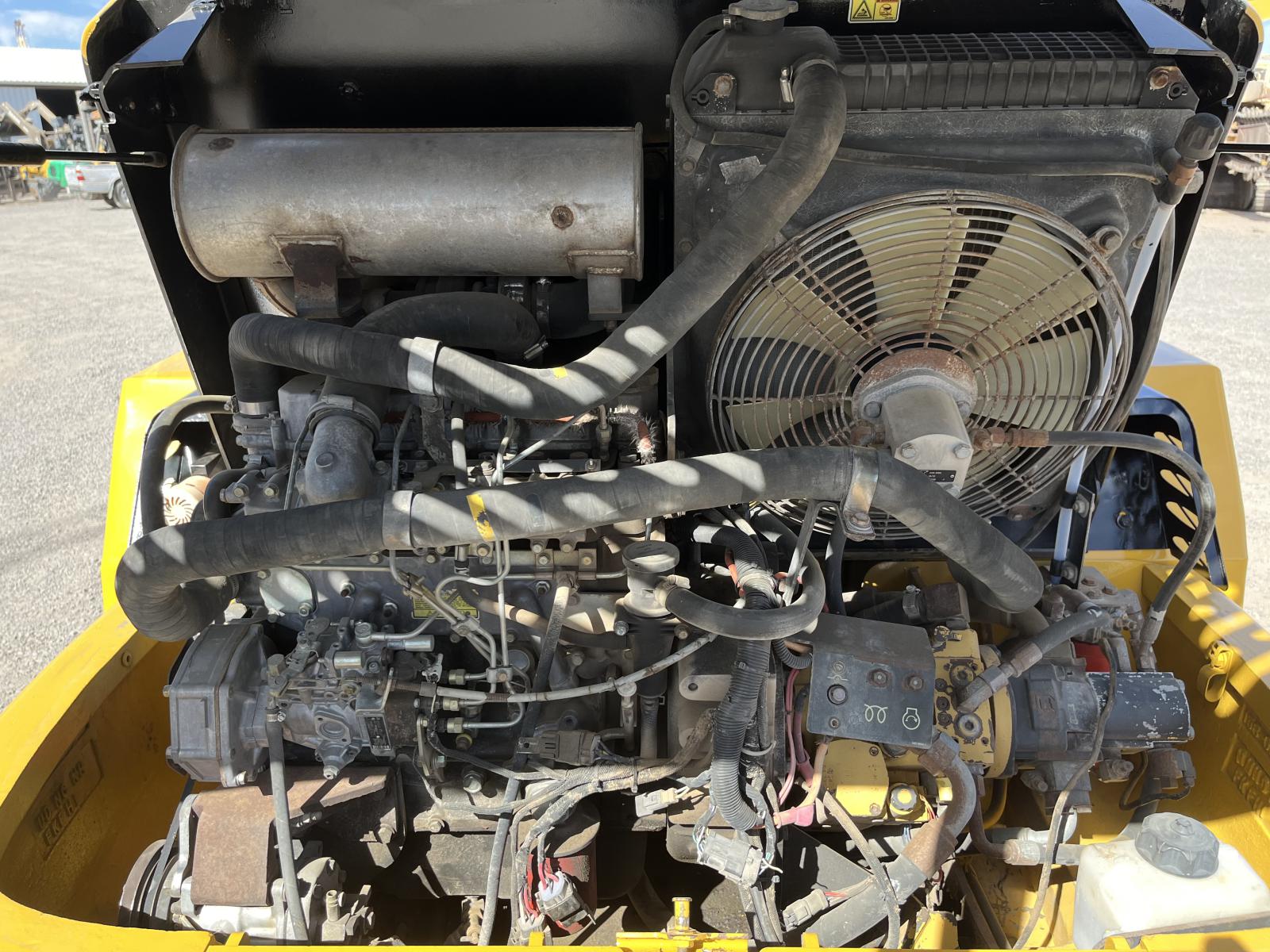 ./imagenes/INVOICE/2019/15623/CARGADOR FRONTAL CATERPILLAR 908 (2).JPG